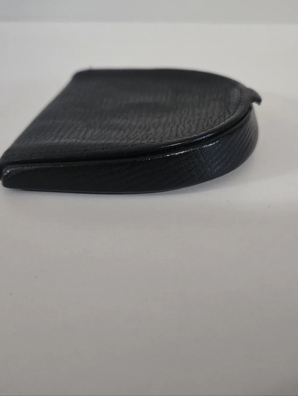 Loewe compact black